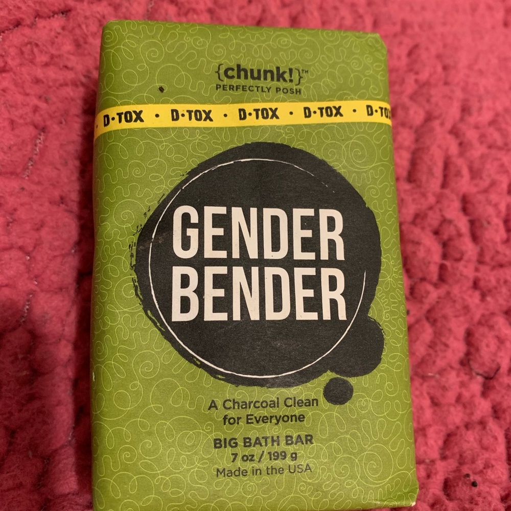 Perfectly Posh brand.   Gender bender D-Tox bar